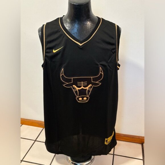 Chicago Bulls Michael Jordan # 23 Jersey Black/Gold , Unisex - Picture 12 of 12
